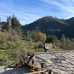 Casa Da Azenha- Riverside Retreat By Paiva River Beach *