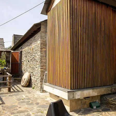 Casa Da Azenha- Riverside Retreat By Paiva River 度假居